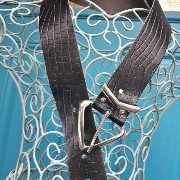 Genuine Leather Belt Alligator Embossed Goth Avant Garde Punk Triangle Brutalist - Picture 14 of 15